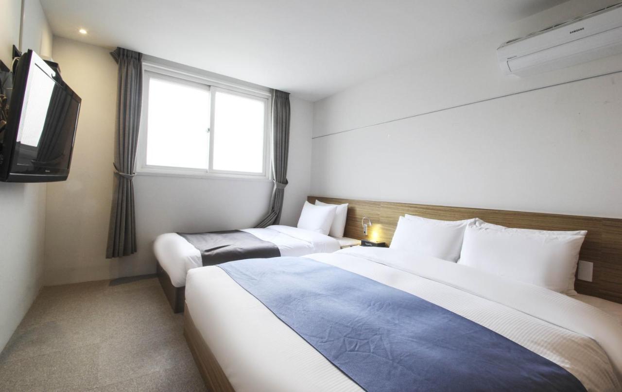 Ark Blue Hotel Busan Exterior photo