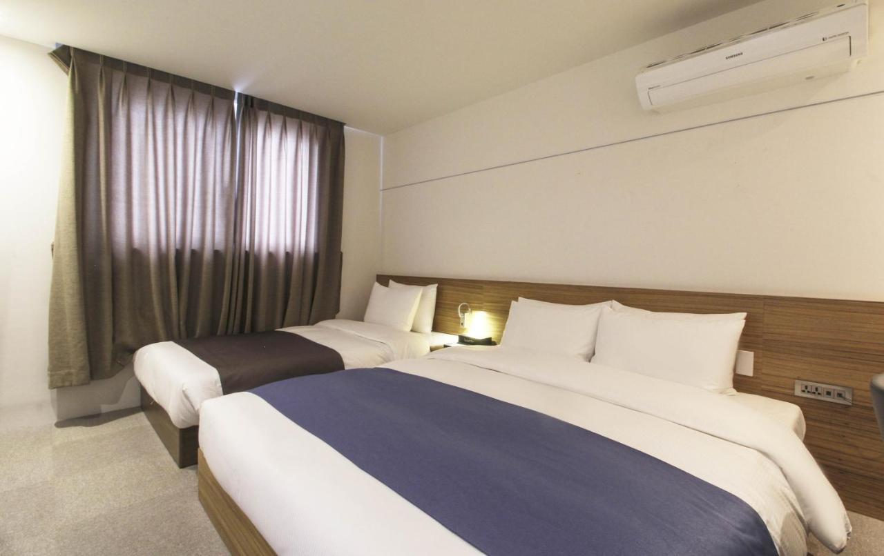 Ark Blue Hotel Busan Exterior photo