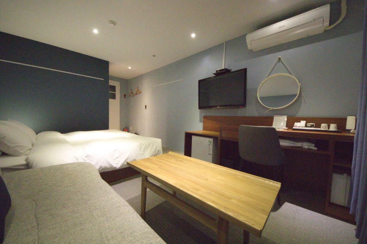 Ark Blue Hotel Busan Exterior photo